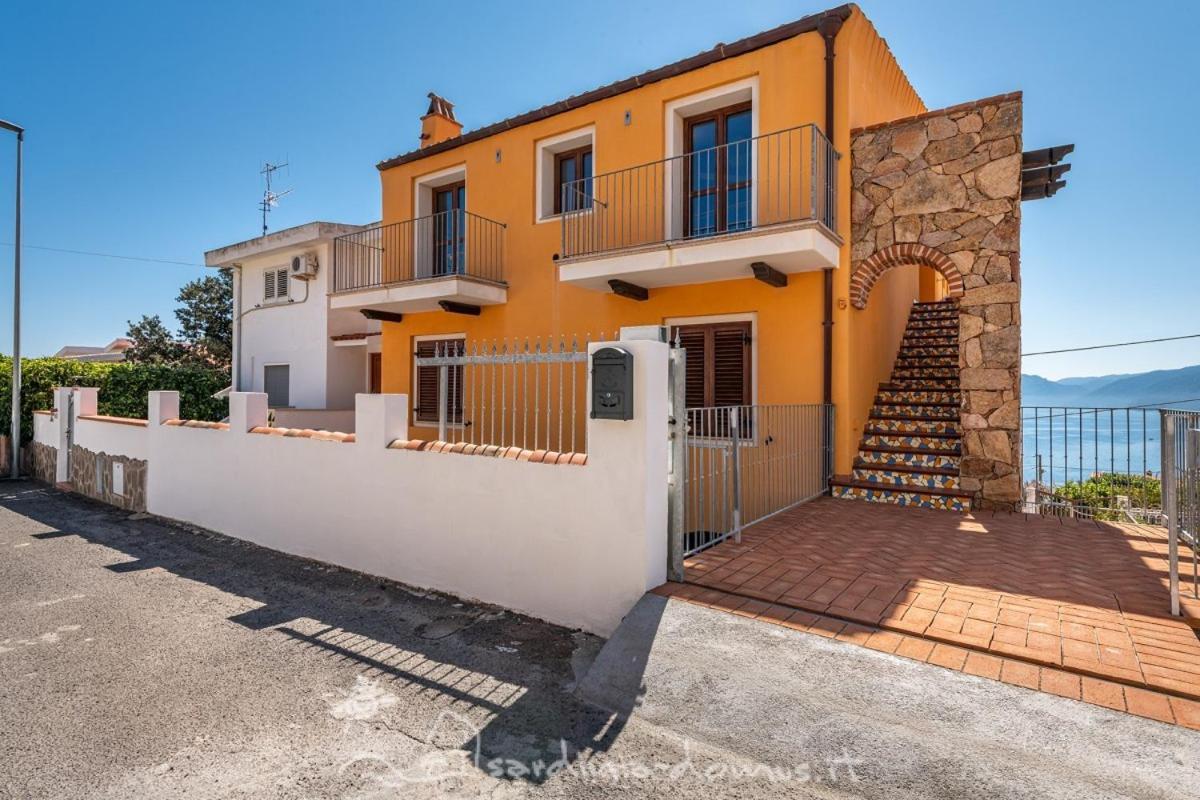 カーラゴノネ Casa Con Vista Mareヴィラ エクステリア 写真